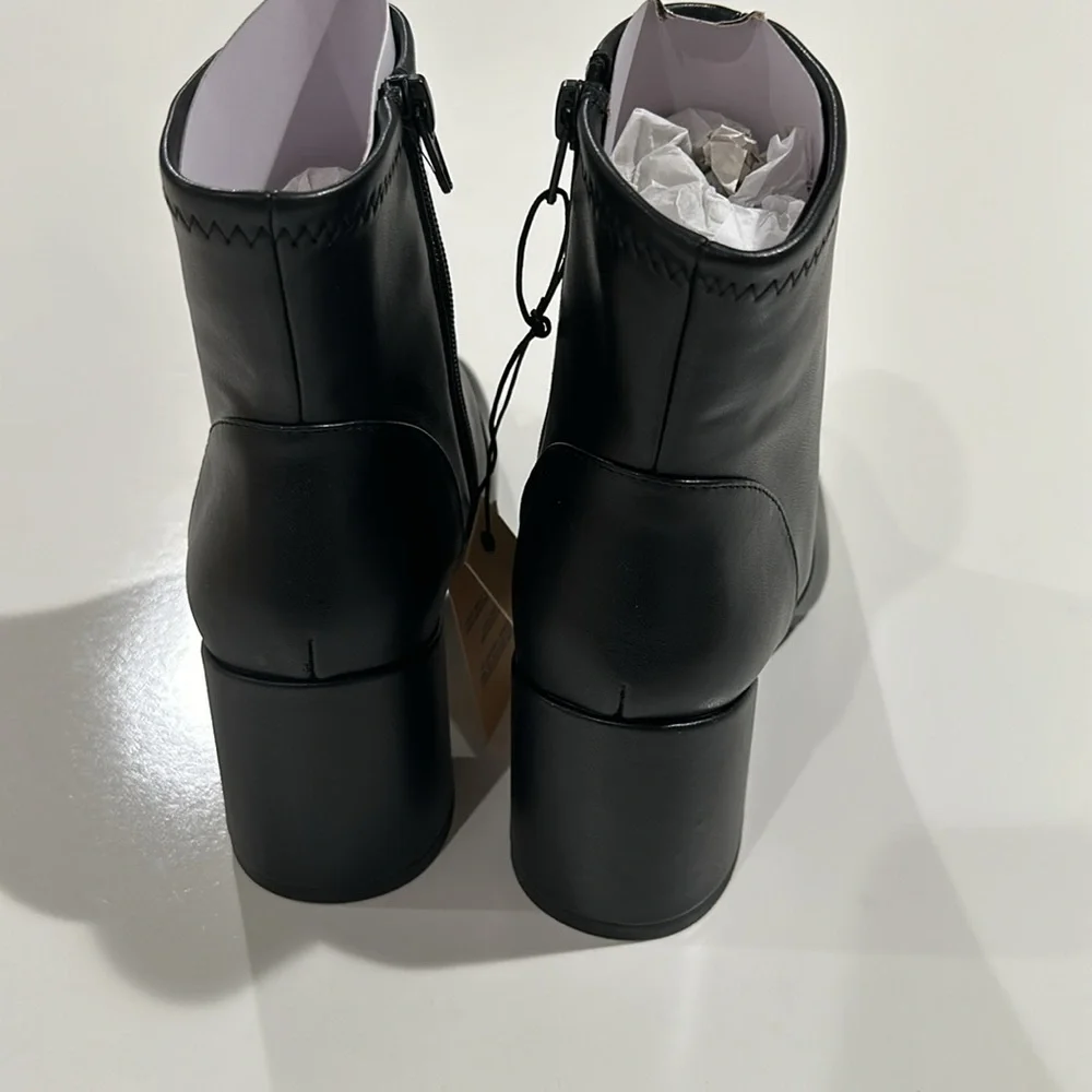 MADDEN NYC Women's Side Zip Bootie 81/2 - Picture 8 of 14